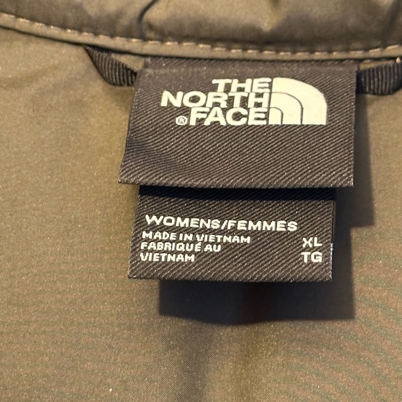 Women’s The North Face heathered olive green coat. XL. - Picture 3 of 4